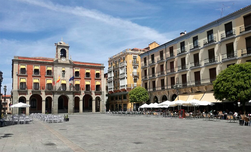 plaza mayor zamora